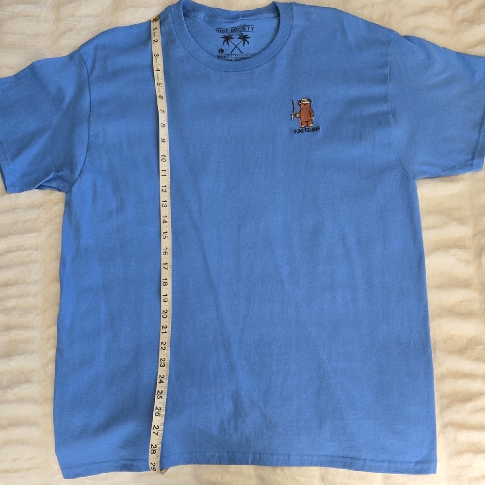 Riot Society Blue Brown Bear With Fishing Pole Graphic Tee